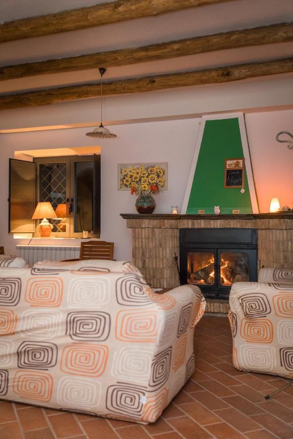 モラーノ・カーラブロ Casa Alegria Bed & Breakfast エクステリア 写真